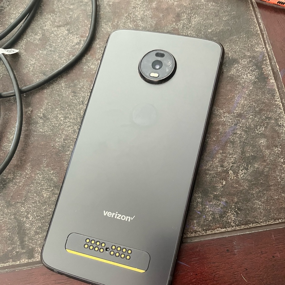 Android Motorola Z4